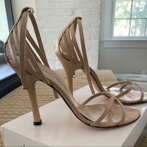 Charles David nude/beige strappy sandals, size 7